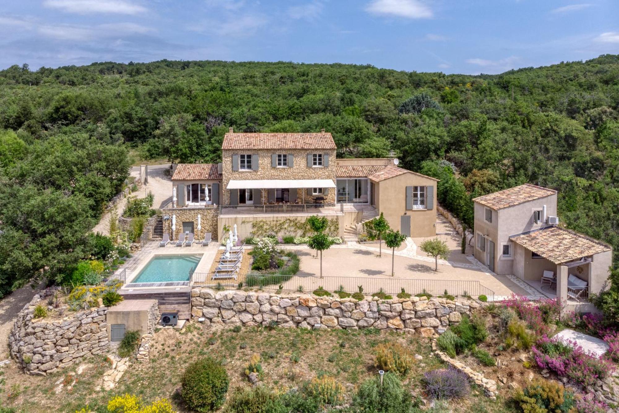 Bastide De Viens - Vue Luberon, Piscine Chauffee, Boulodrome Villa Exterior photo