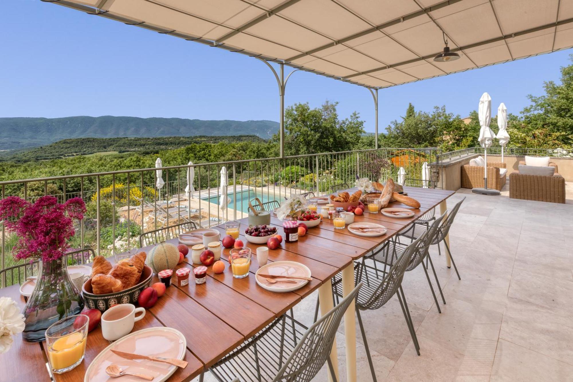 Bastide De Viens - Vue Luberon, Piscine Chauffee, Boulodrome Villa Exterior photo